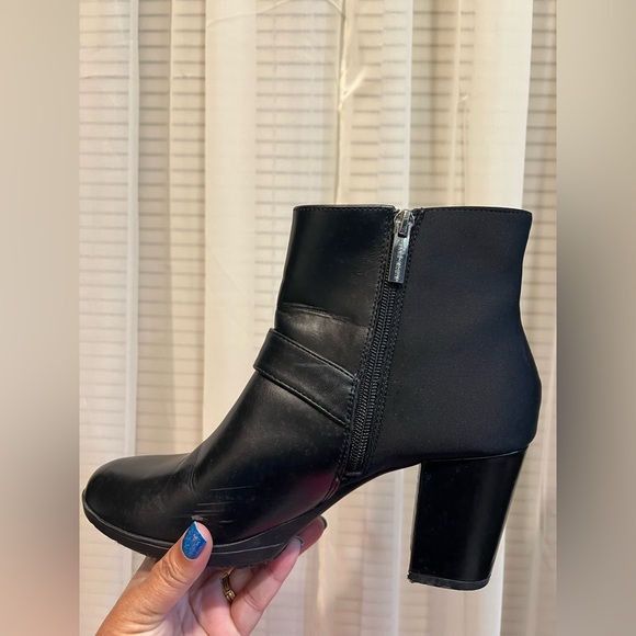 Anne Klein Black Ankle Boots, Women’s Size 10M - Picture 10 of 13